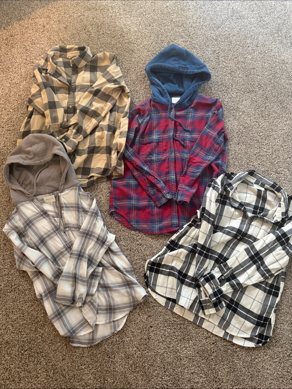 Women’s American Eagle Lot of Plaid Hooded Shirts